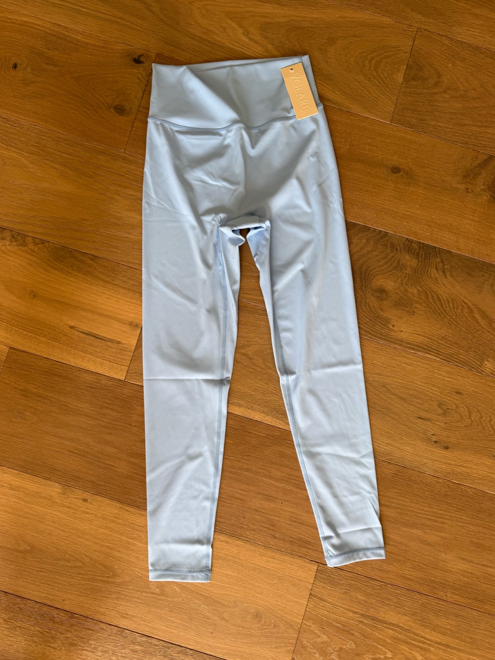 Volare Legging - size Medium - NEW WITH TAGS